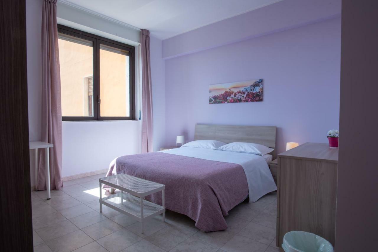 Ofelia House&Rooms Cibali Bagian luar foto
