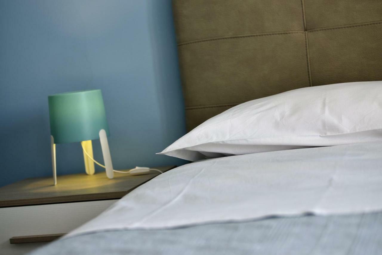 Ofelia House&Rooms Cibali Bagian luar foto