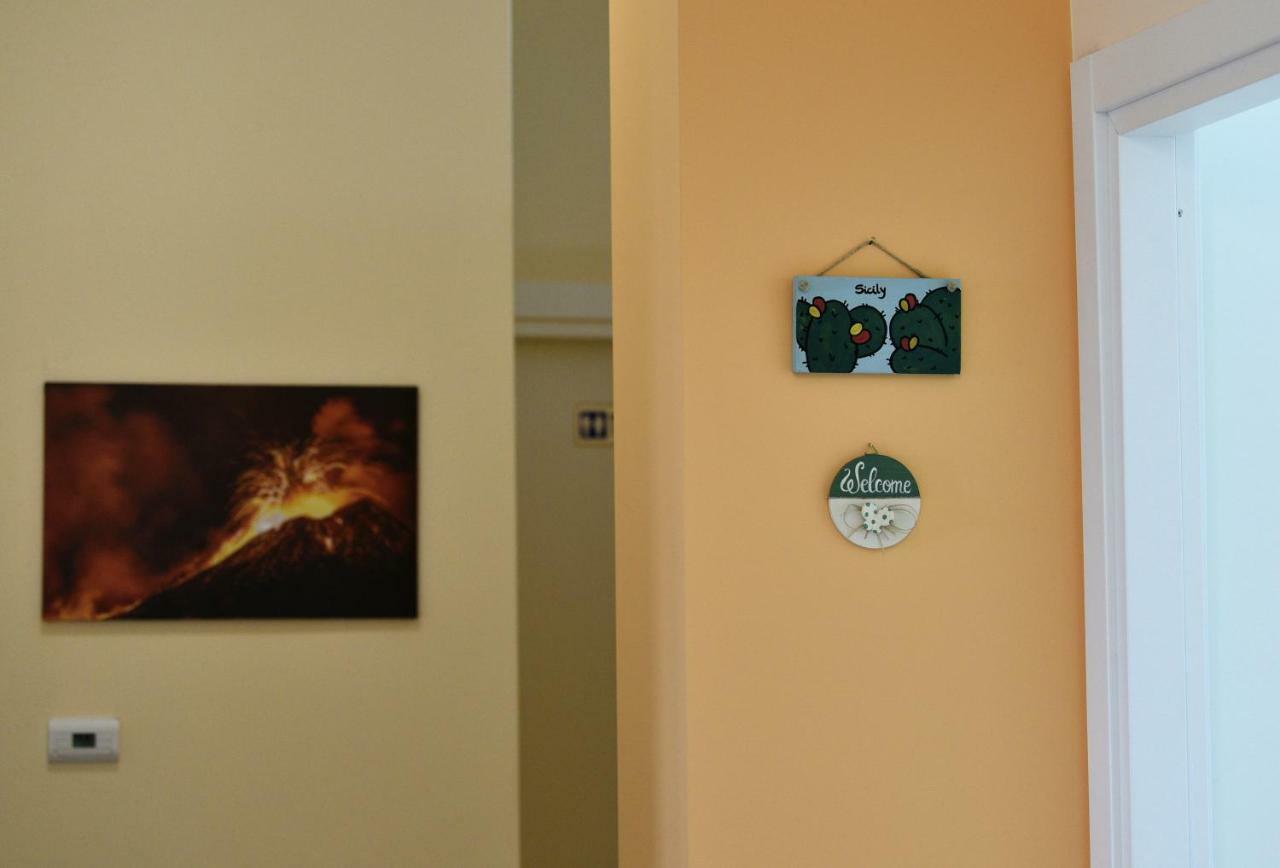 Ofelia House&Rooms Cibali Bagian luar foto