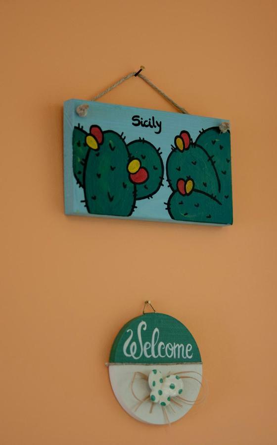 Ofelia House&Rooms Cibali Bagian luar foto